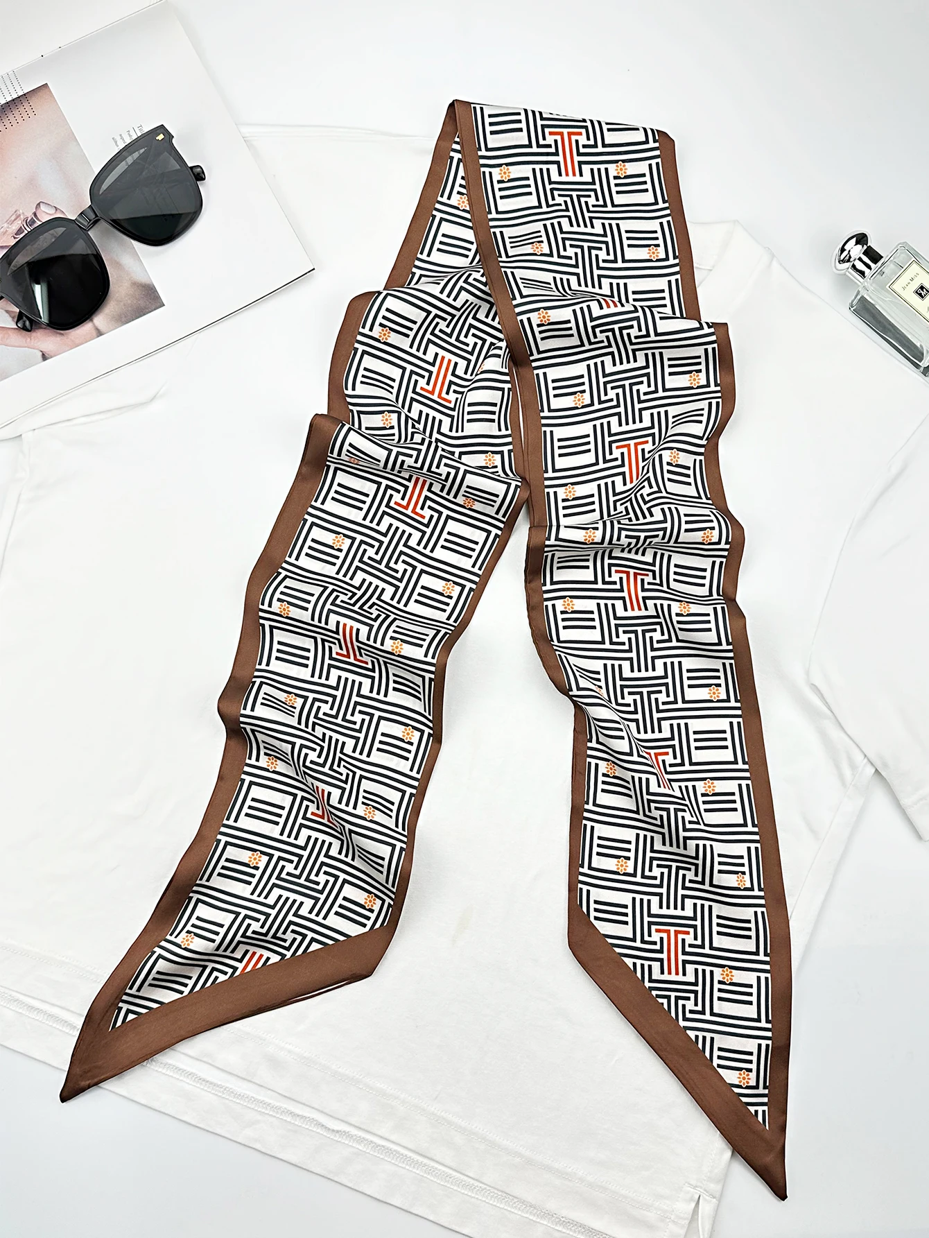 الفاخرة الهندسة نحيل وشاح حرير - مراجعة Women Fashion Necktie وسعره